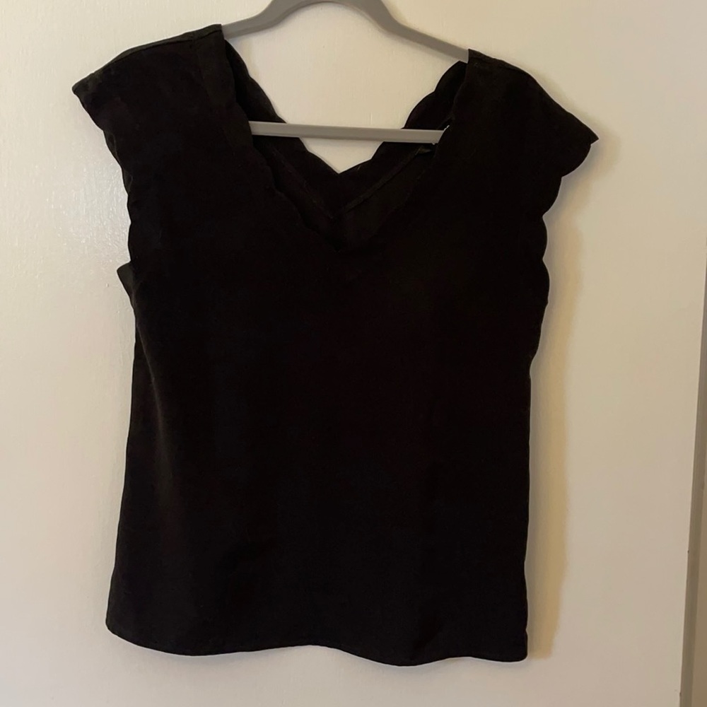 Black v neck scalloped top from Express